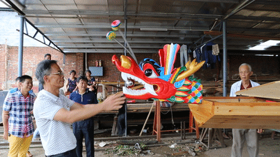 馮沛朝 中堂龍舟制作技藝的守護者，榮膺省級非遺傳承人